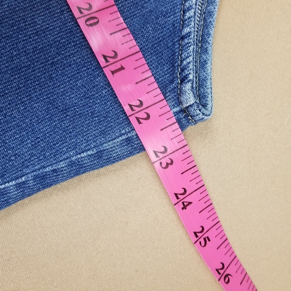 VTG Y2K 00's Woolrich Light Wash Denim Jean's Vest - Picture 4 of 6